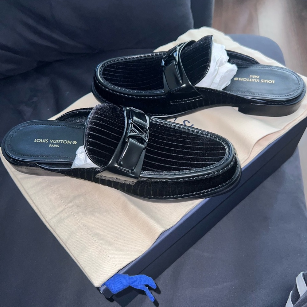 Louis Vuitton Major Loafer Open Back - Picture 2 of 2